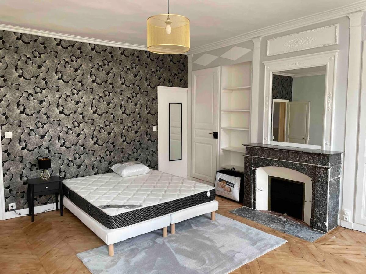 Logement Centre Ville 1 A 4 Chambres 알랑송 외부 사진