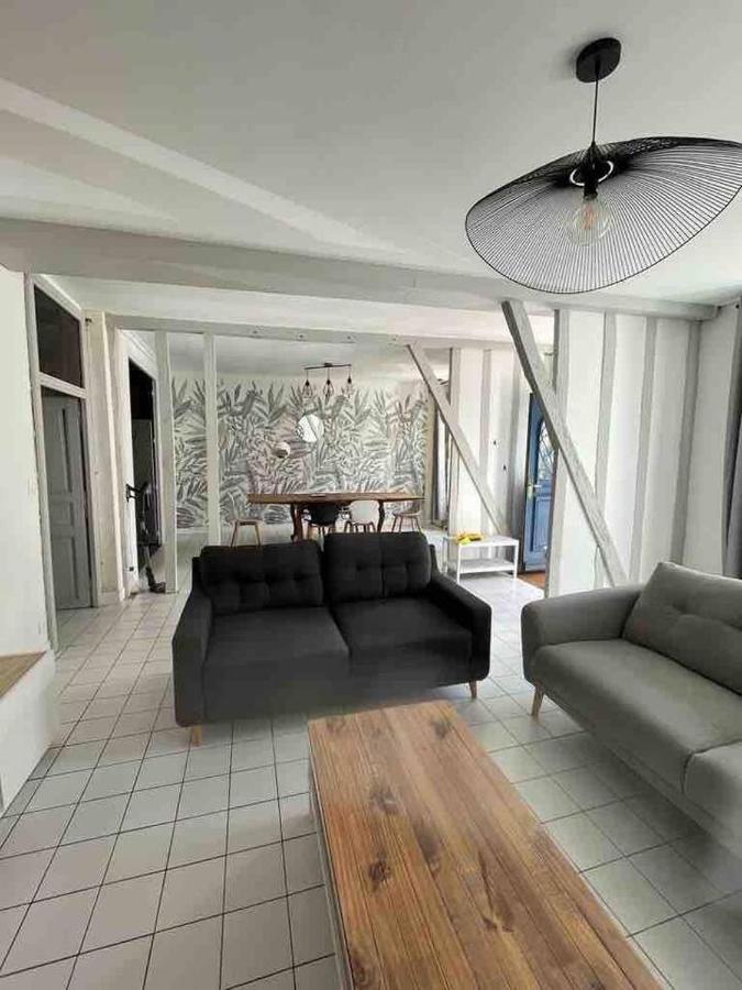 Logement Centre Ville 1 A 4 Chambres 알랑송 외부 사진